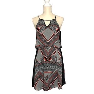 Alya Fitted Waist Patterned Dress Size Medium